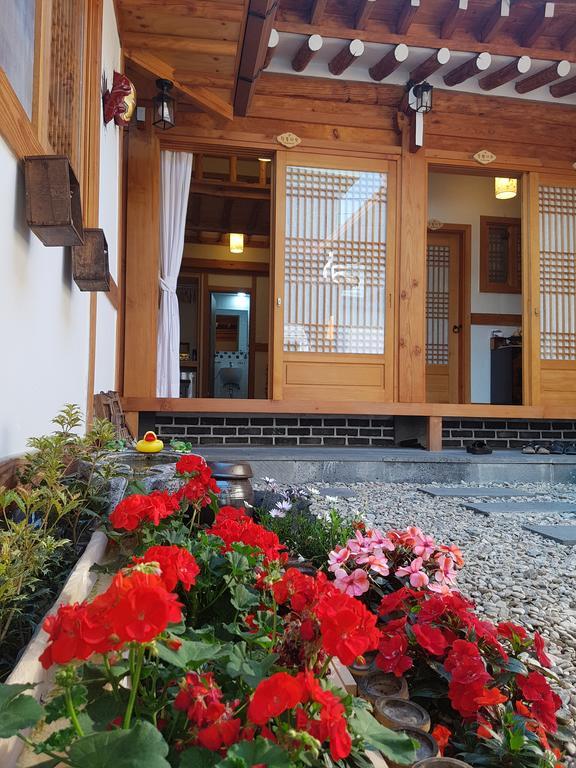 ג'אונג'ו Jeongga Hanok מראה חיצוני תמונה