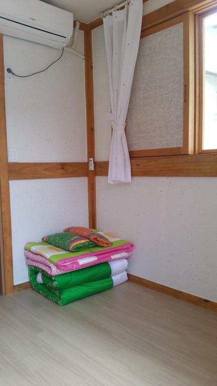 ג'אונג'ו Jeongga Hanok מראה חיצוני תמונה