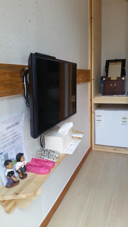 ג'אונג'ו Jeongga Hanok מראה חיצוני תמונה