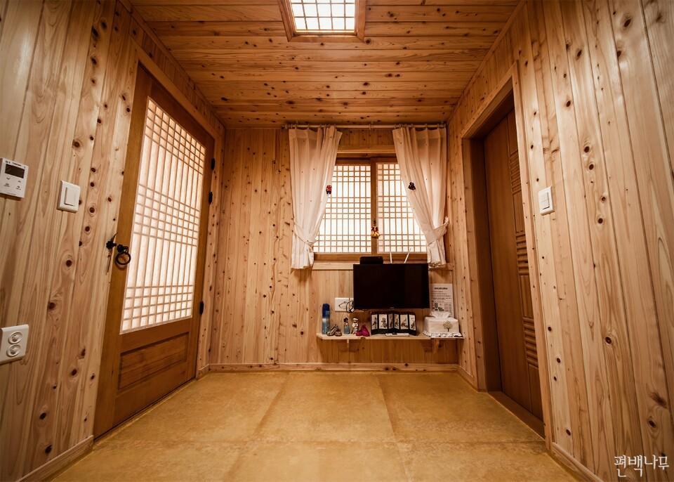 ג'אונג'ו Jeongga Hanok מראה חיצוני תמונה