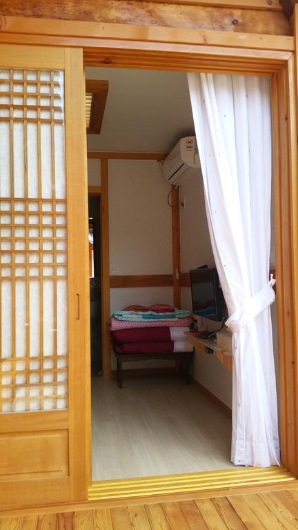 ג'אונג'ו Jeongga Hanok מראה חיצוני תמונה