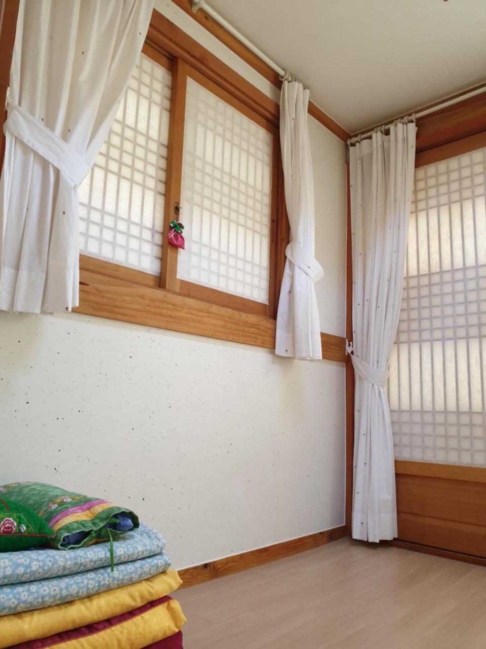 ג'אונג'ו Jeongga Hanok מראה חיצוני תמונה