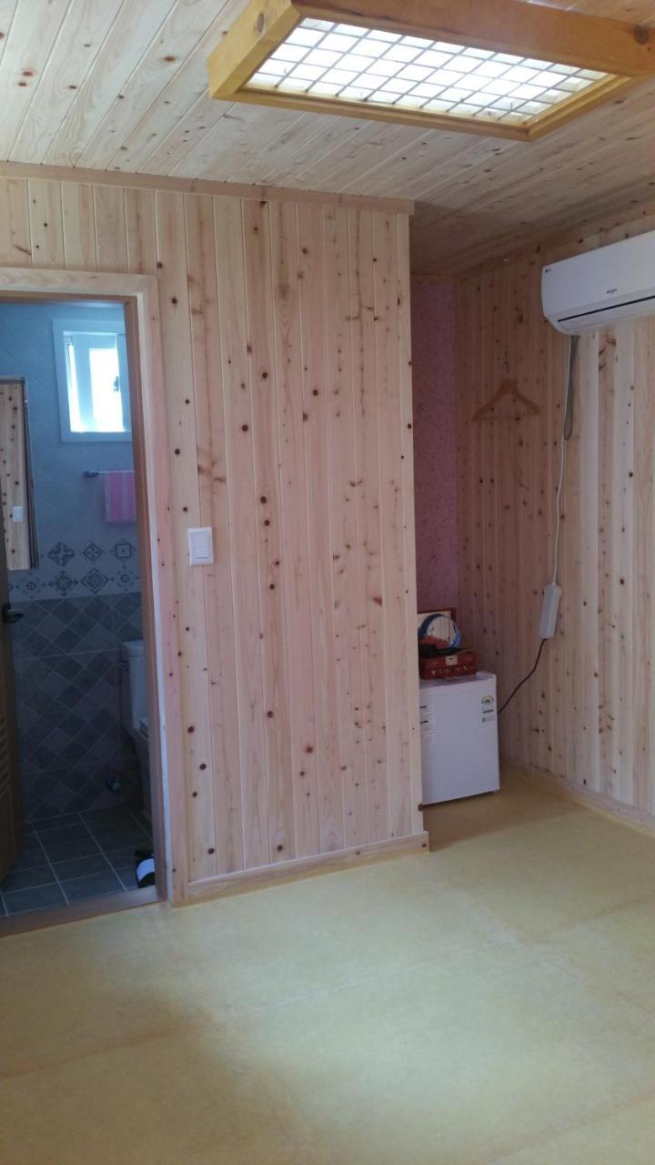 ג'אונג'ו Jeongga Hanok מראה חיצוני תמונה